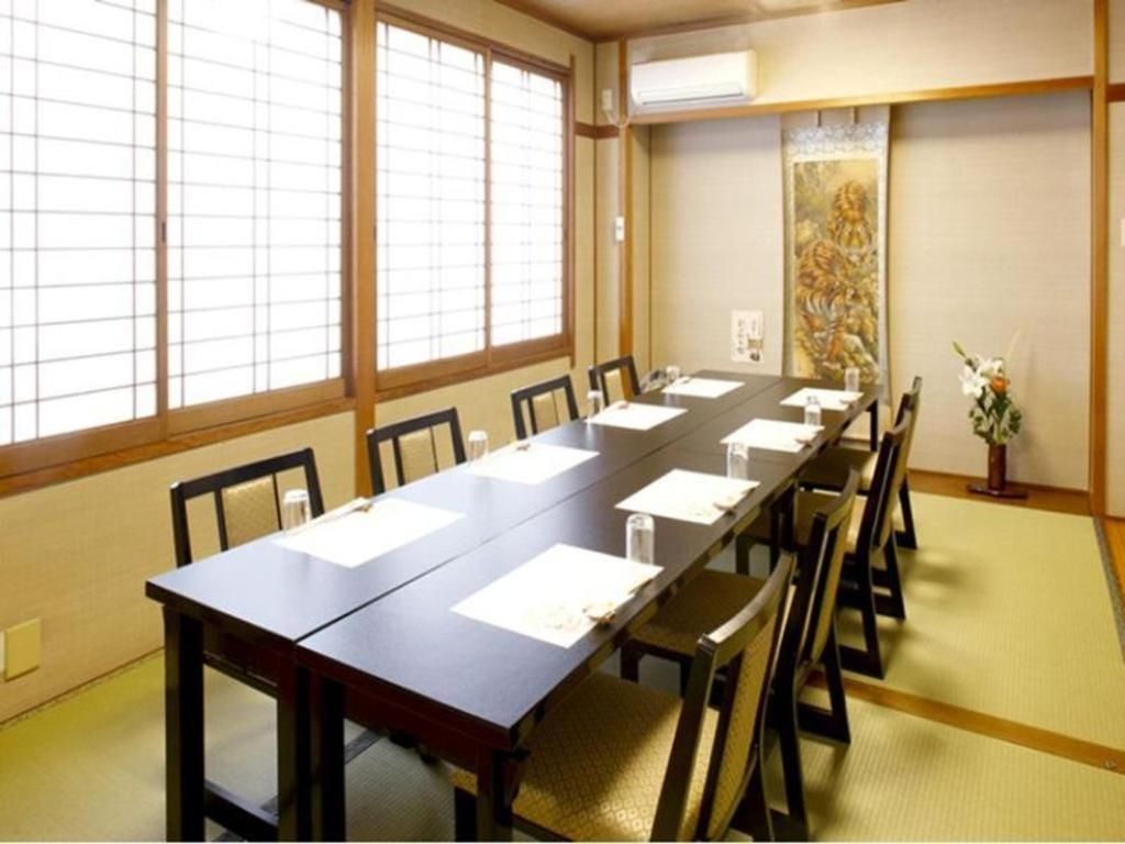 Business Hotel Kurama Hikone Eksteriør bilde